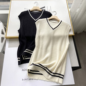 Pikk igapäevane spitsikaelusega vest