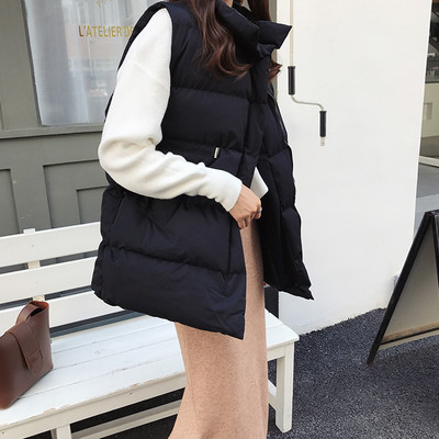 Naiste vabaajavest kõrge krae ja vöökohaga sidemetega