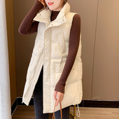 Pika krae ja taskutega naiste vest