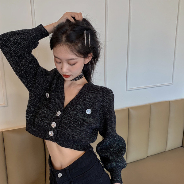 Moderni ženski široki kratki kardigan s gumbima