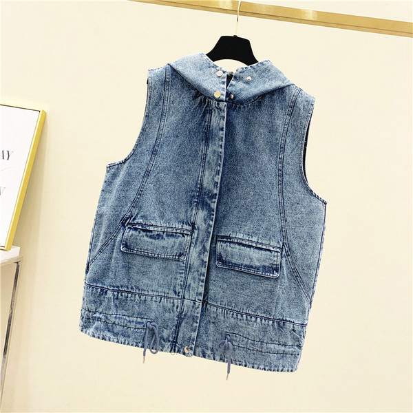 Naiste teksavest taskute ja kapuutsiga