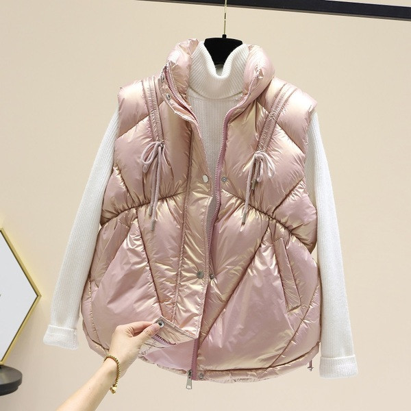 Kõrge krae ja taskutega läikiv naistevest