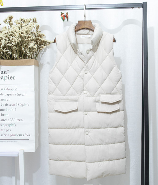 Uue mudeli kõrge kraega naiste pikk vest