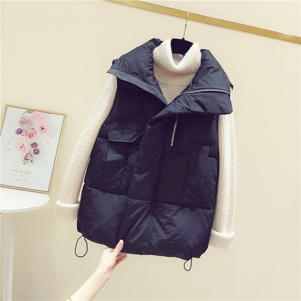 Naiste igapäevane tõmbluku ja taskutega talvevest