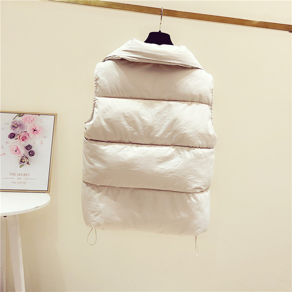 Naiste igapäevane tõmbluku ja taskutega talvevest