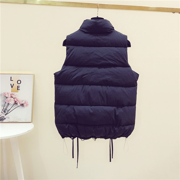 Moteriška laisvalaikio liemenė su kaklaraiščiais ir kišenėmis