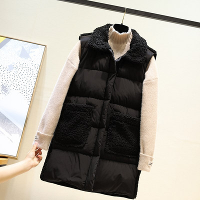 Uut mudelit pehme krae ja taskutega naistevest