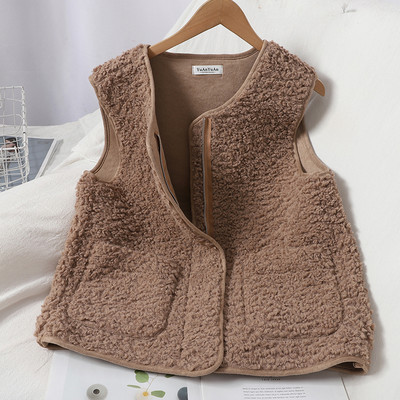 Igapäevane naiste vest luku ja udusulega