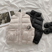 Naiste sport - vabaaja vest kõrge krae ja taskutega