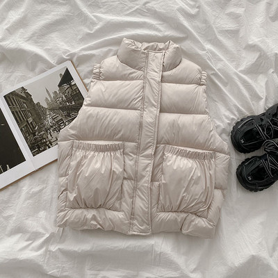 Naiste sport - vabaaja vest kõrge krae ja taskutega