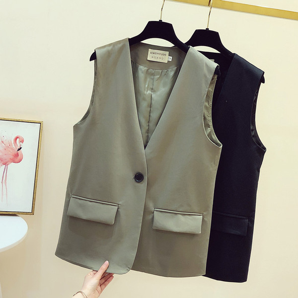 Dviejų spalvų moteriška liemenė gilia iškirpte