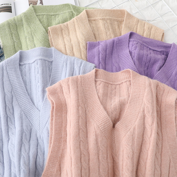 Spitsikaelusega vabaaja kootud vest naistele