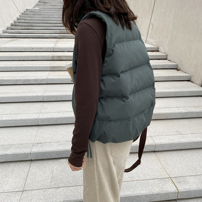 Široki model ženske jesenske vestice