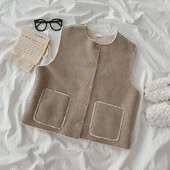 Pruun naiste vest ovaalse krae ja taskutega