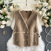 Naiste V-kujulise krae ja taskutega vest