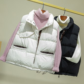 Uue mudeli kõrge krae ja taskuga naistevest