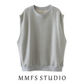 Ovaalse kaelusega naiste vest