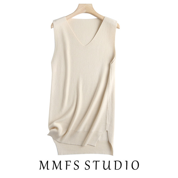 Pikk spitsikaelusega vest naistele