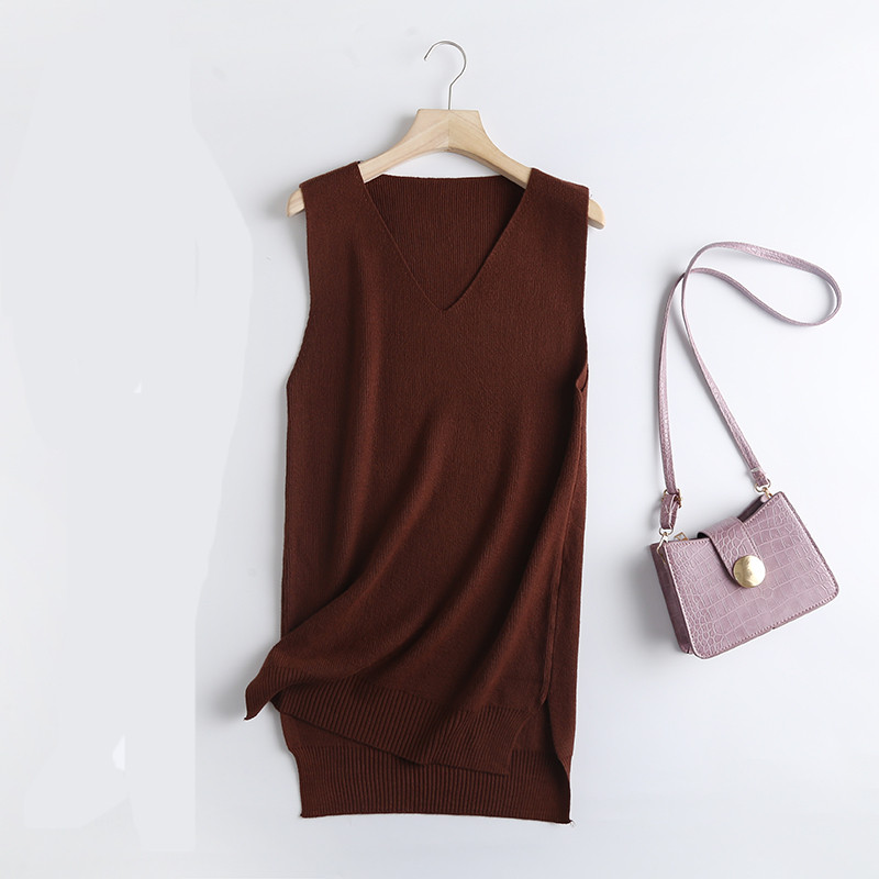 Pikk spitsikaelusega vest naistele