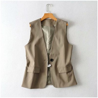 Naiste liibuv vest nööbiga