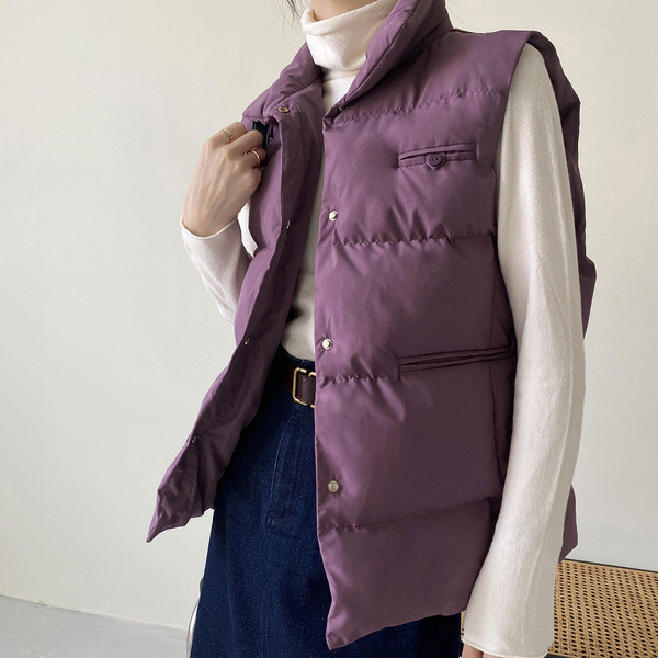 Naiste kõrge kraega talvevest