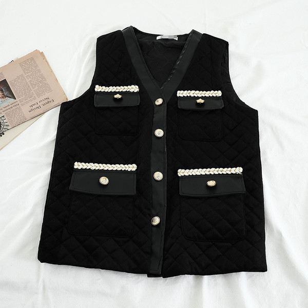 Ležeran ženski prsluk s V izrezom i džepovima