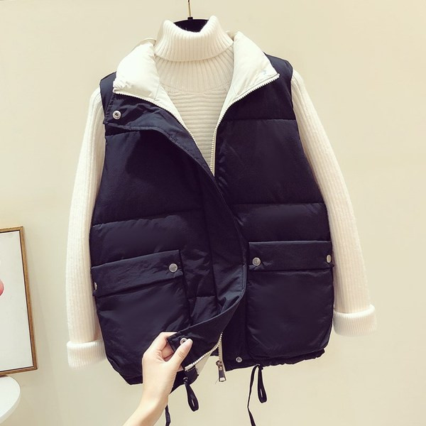 Moteriška laisvalaikio liemenė su aukšta apykakle ir kaklaraiščiais