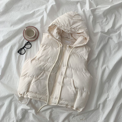 Ženski sportski prsluk s kapuljačom i džepovima