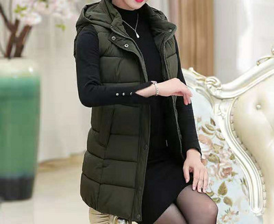 Naiste keskmise pikkusega ja kapuutsiga vest