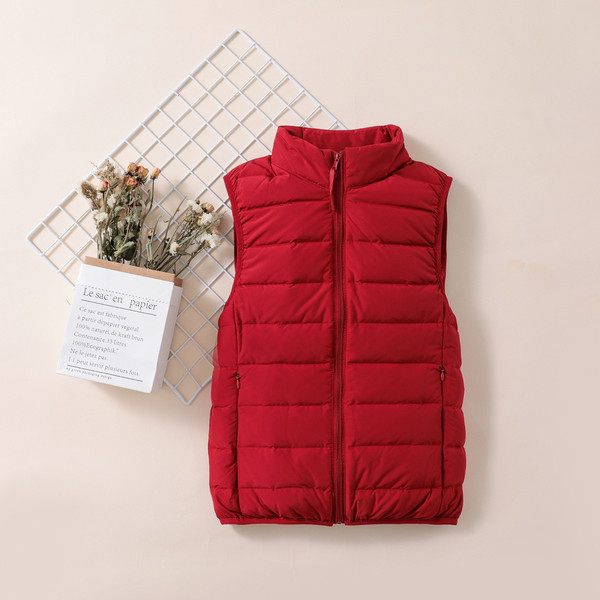 Naiste sportfliisist kõrge kraega vest