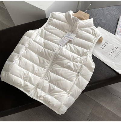 Moteriška laisvalaikio liemenė apvalia iškirpte