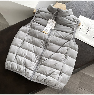 Moteriška laisvalaikio liemenė apvalia iškirpte