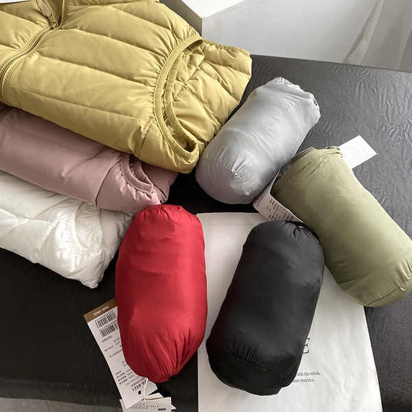 Moteriška laisvalaikio liemenė apvalia iškirpte