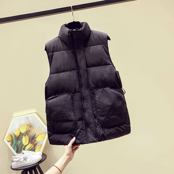 Moteriška moderni žieminė liemenė su didelėmis kišenėmis