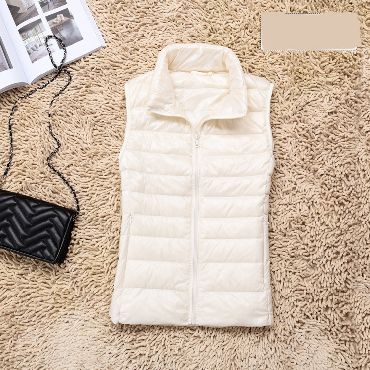 Kerge tõmblukuga naiste vest – liibuv mudel