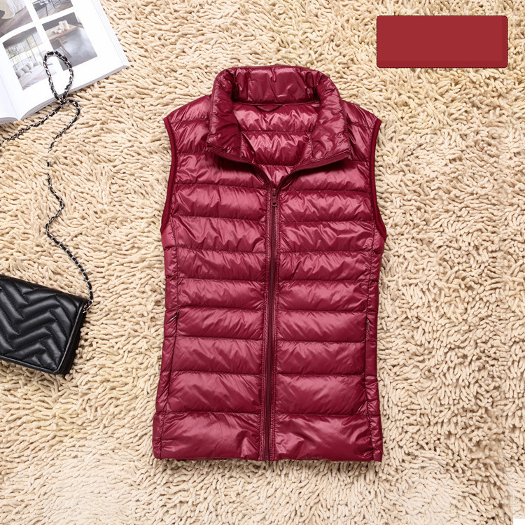 Kerge tõmblukuga naiste vest – liibuv mudel