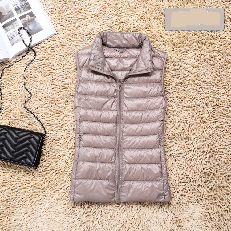 Kerge tõmblukuga naiste vest – liibuv mudel