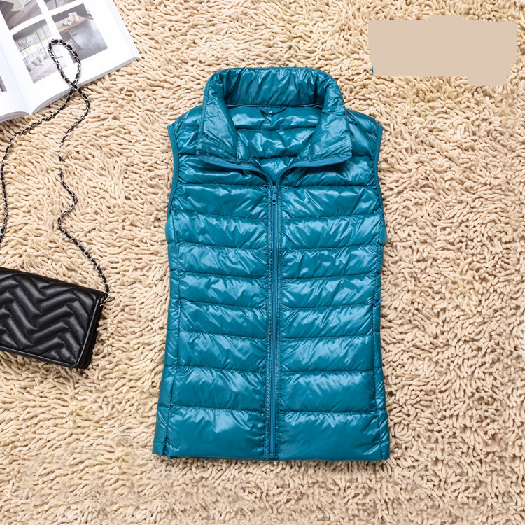 Kerge tõmblukuga naiste vest – liibuv mudel