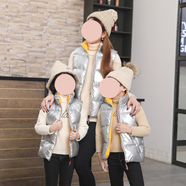 Lastele ja naistele sobiv uue mudeli talvevest hõbedase ja musta värviga