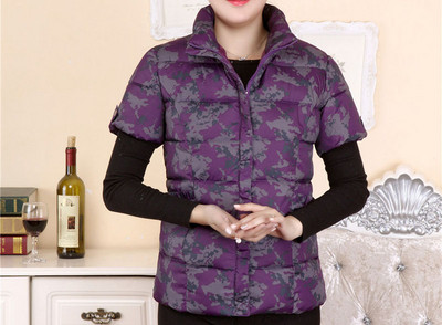 Praegune kõrge kraega naiste vest suurusega kuni 5XL