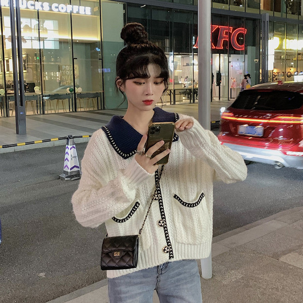 Ženski moderan široki model kardigana sa džepovima