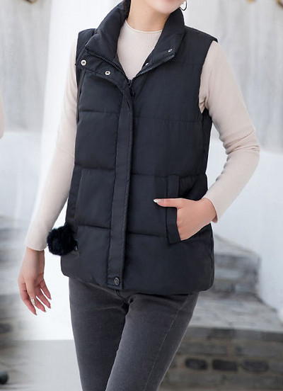 Svakodnevni ženski prsluk sa patentnim zatvaračem i gumbima - tri modela