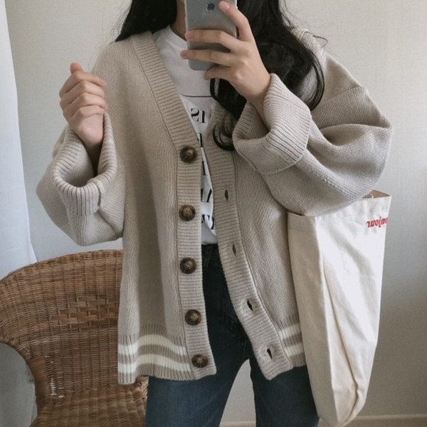 Moderan ženski široki prsluk jednobojni model