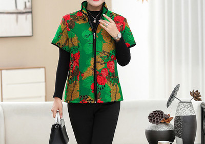 Uue mudeli lillemustriga ja lühikeste varrukatega naiste vest