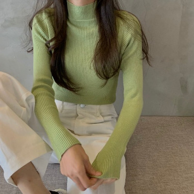 Praegune naiste kampsun tavaline mudel