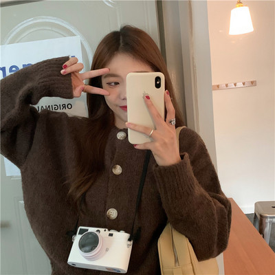 Naiste vabaaja vesti tavaline mudel