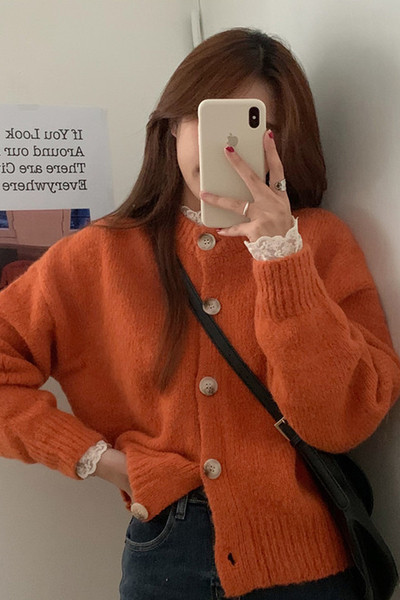 Naiste vabaaja vesti tavaline mudel