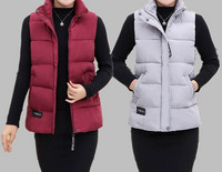 Mitmes värvitoonis lukuga ja taskutega naiste vabaajavest