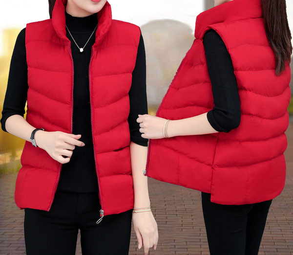 Kõrge kraega vabaaja naistevest - kaks mudelit