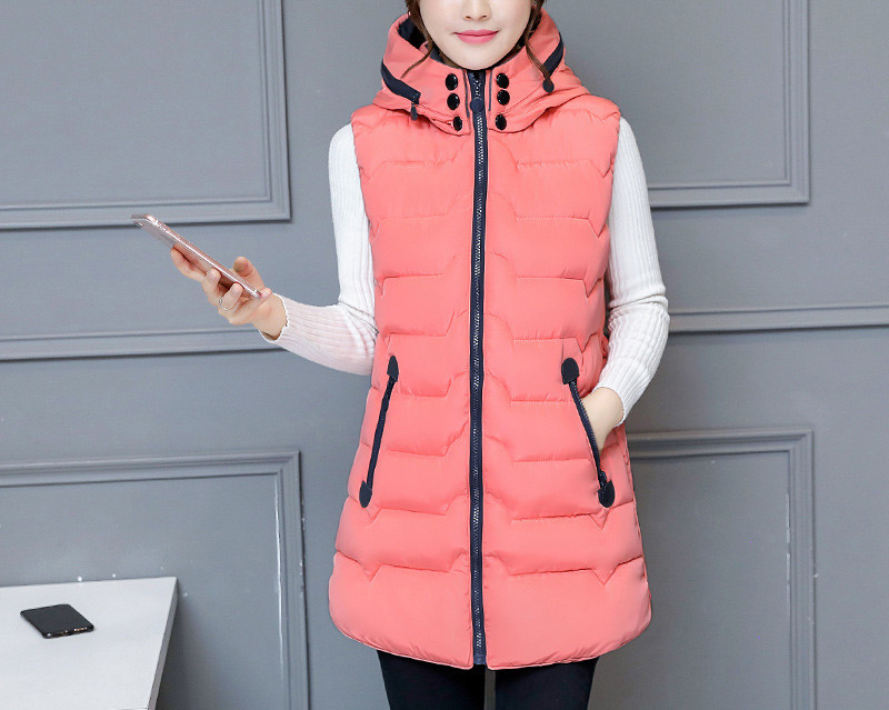 Kapuutsiga ja lukuga naiste vest - pikk mudel